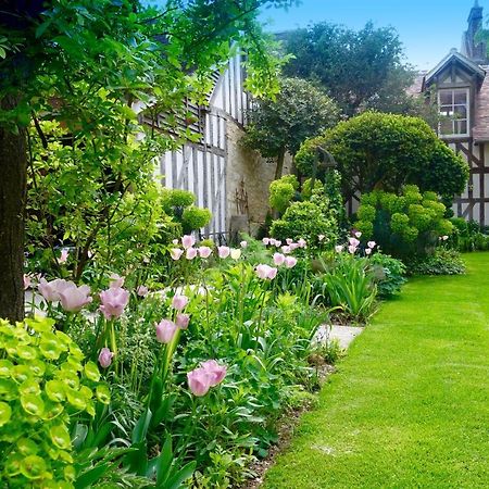 Le Jardin De La Cathedrale Bed & Breakfast Troyes Bagian luar foto