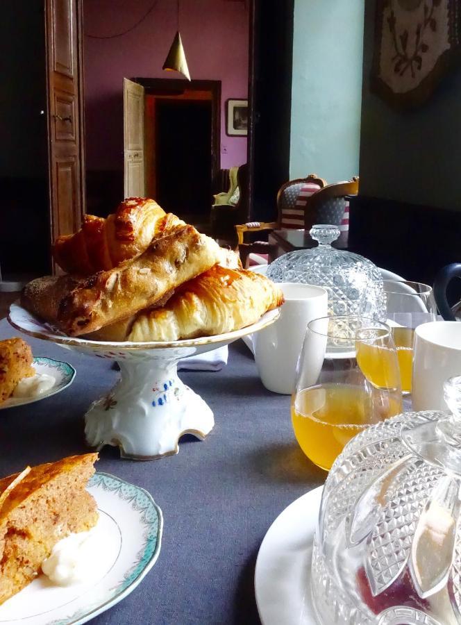 Le Jardin De La Cathedrale Bed & Breakfast Troyes Bagian luar foto